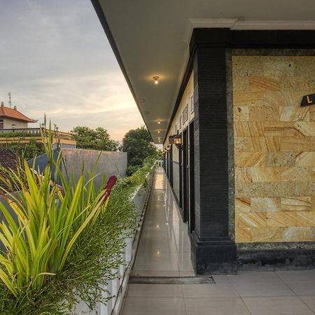 L Degus Hostel Toyapakeh ภายนอก รูปภาพ