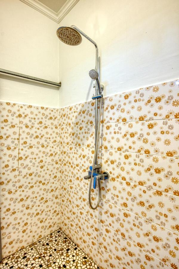 L Degus Hostel Toyapakeh ภายนอก รูปภาพ